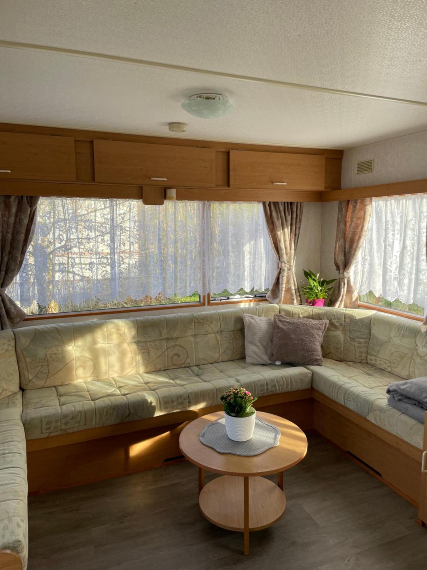 Mobilheim Na Louce Villa Vyrovice Ngoại thất bức ảnh