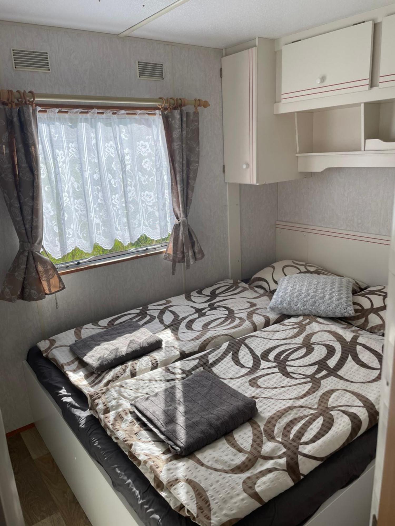 Mobilheim Na Louce Villa Vyrovice Ngoại thất bức ảnh