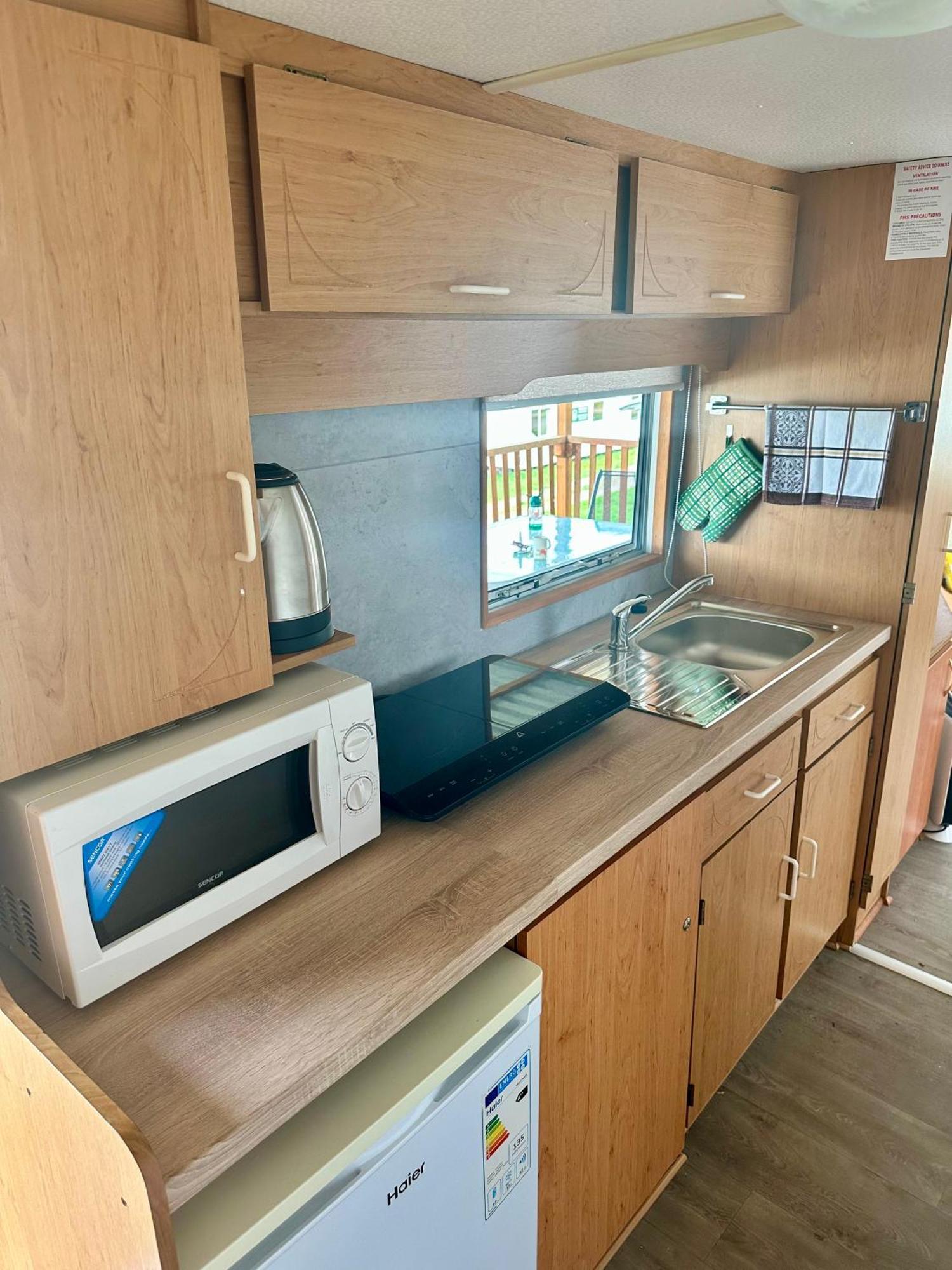 Mobilheim Na Louce Villa Vyrovice Ngoại thất bức ảnh